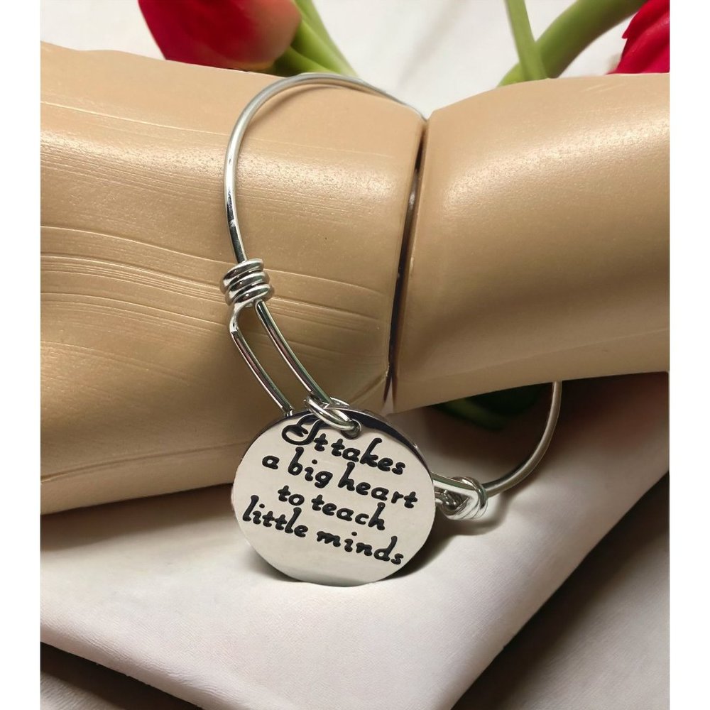 Silver Tone Bracelet Teacher Gift It Takes A Big Heart To Teach Little Minds